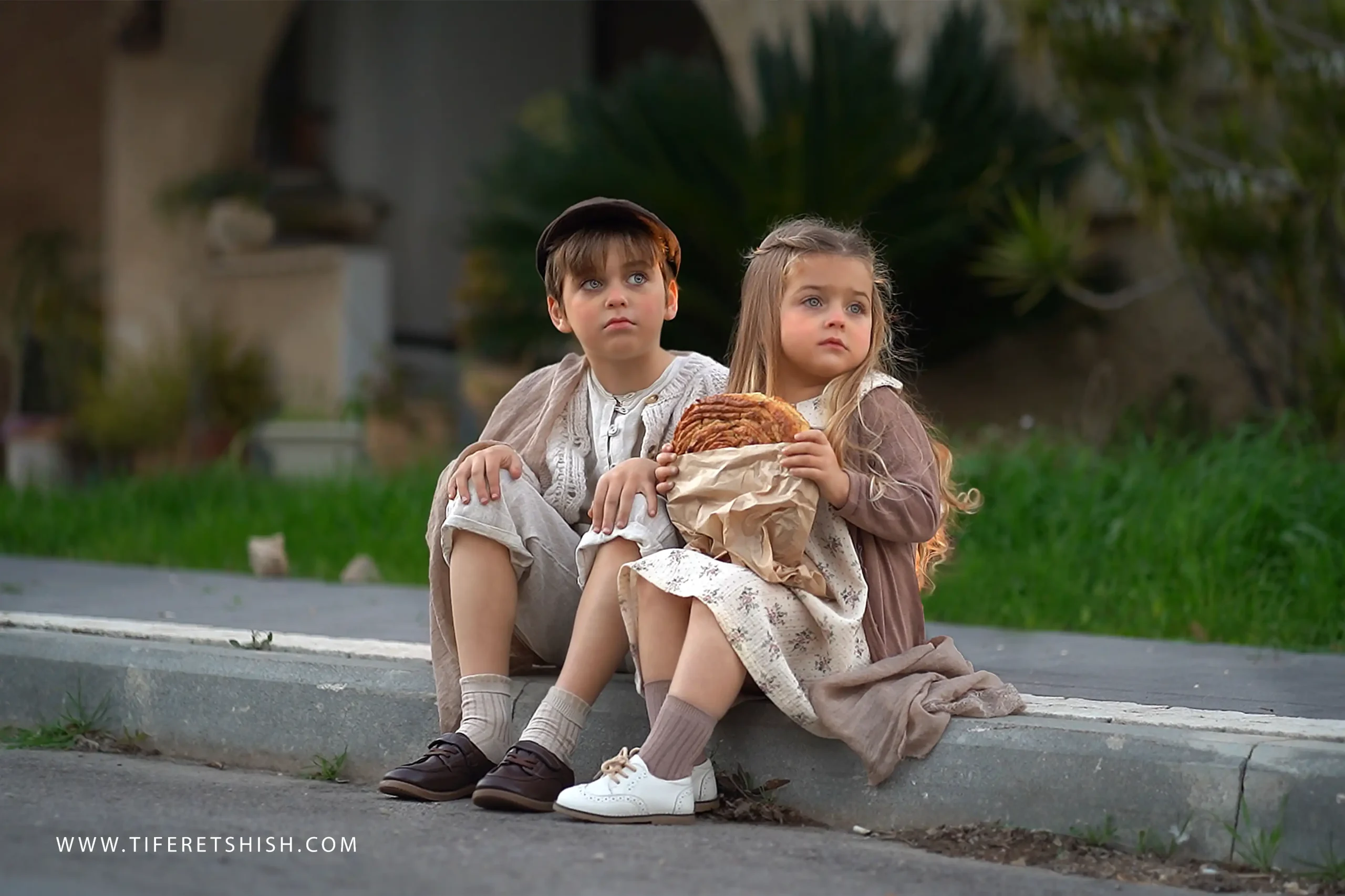 מדרכה וילדים 3 תלת מימדיות וחידוד